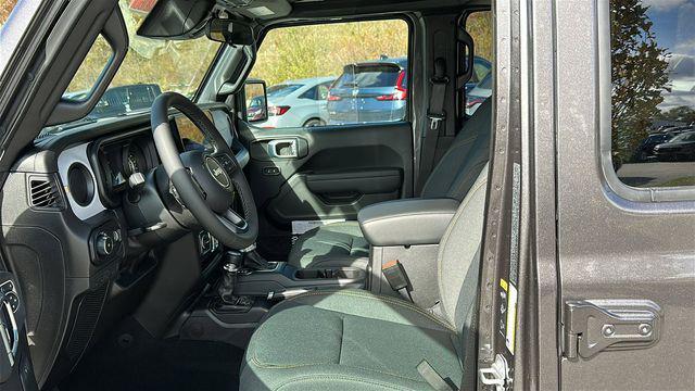 new 2026 Jeep Wrangler car, priced at $45,759