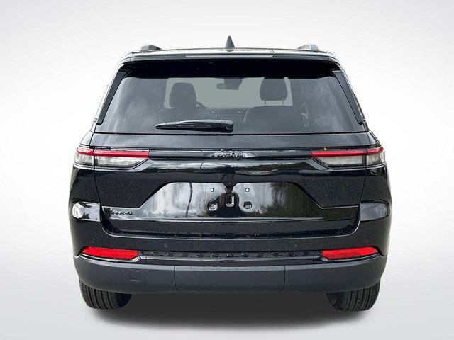 new 2025 Jeep Grand Cherokee car, priced at $40,959