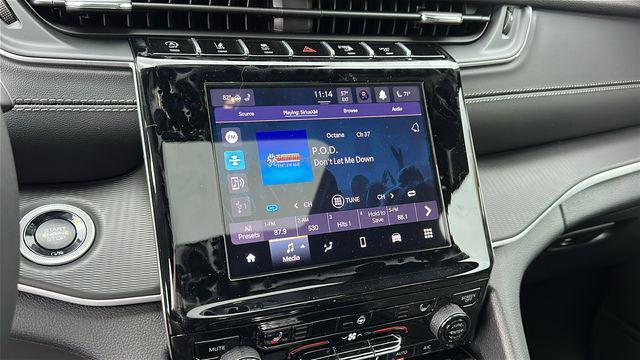 new 2025 Jeep Grand Cherokee car, priced at $40,959