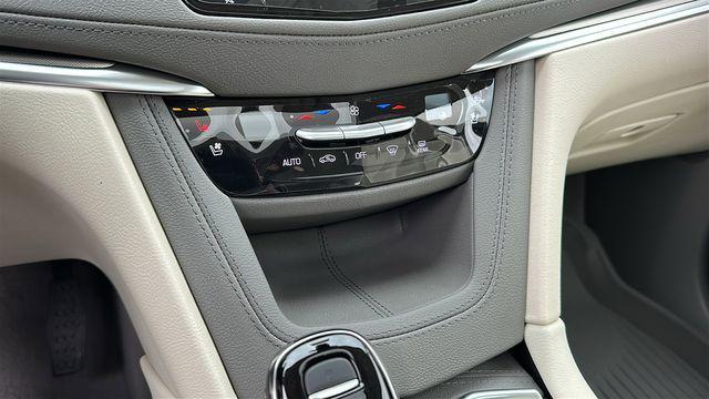 new 2026 Cadillac XT5 car, priced at $61,120