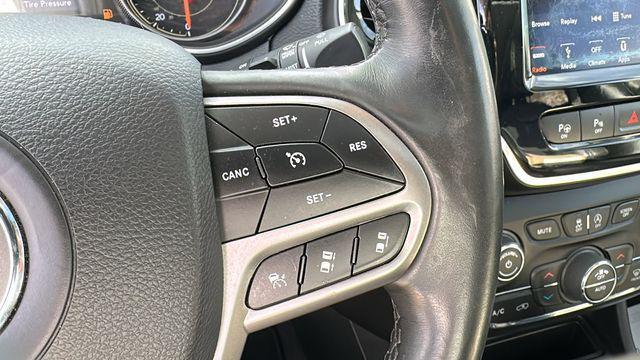 used 2019 Jeep Cherokee car, priced at $17,695