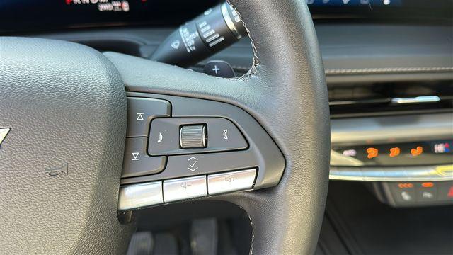 used 2025 Cadillac XT4 car, priced at $37,995