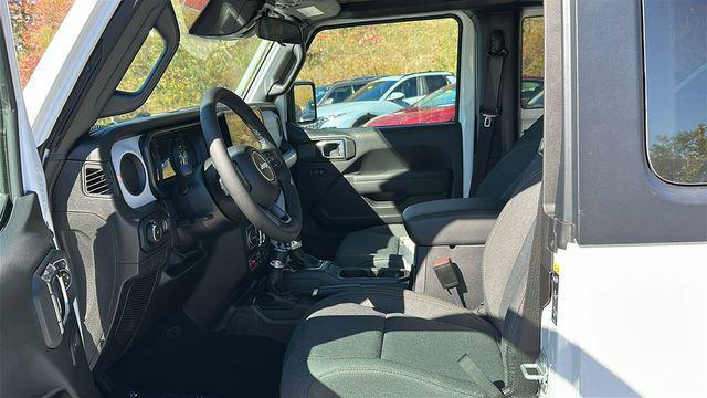 new 2026 Jeep Wrangler car, priced at $47,513