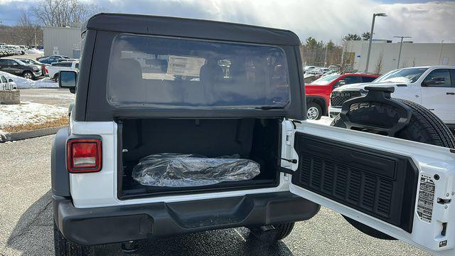 new 2026 Jeep Wrangler car, priced at $39,275