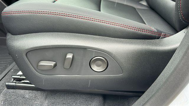 new 2026 Chevrolet Traverse car, priced at $57,294