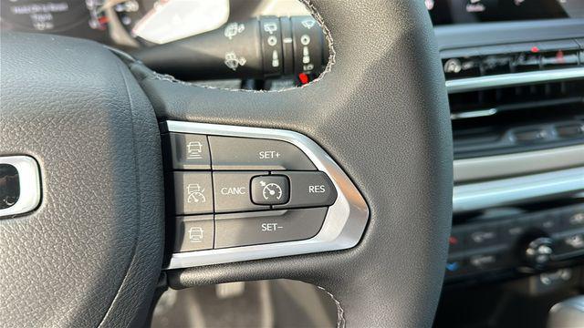 new 2026 Jeep Compass car, priced at $30,385