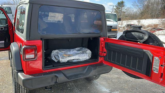 new 2026 Jeep Wrangler car, priced at $38,275