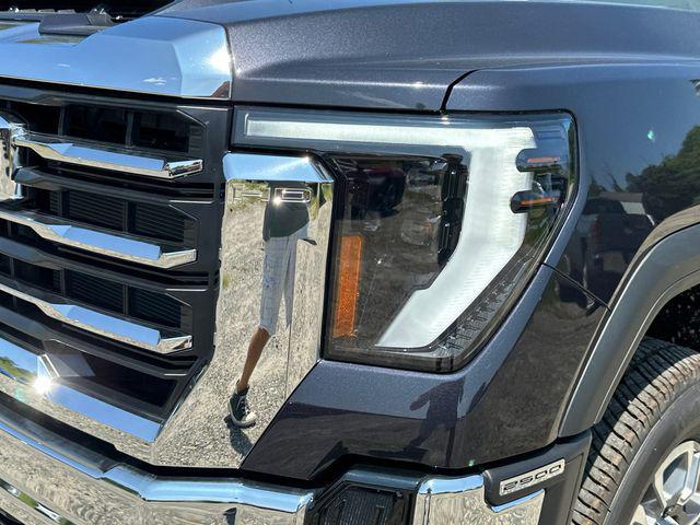 new 2025 GMC Sierra 2500 car, priced at $59,690