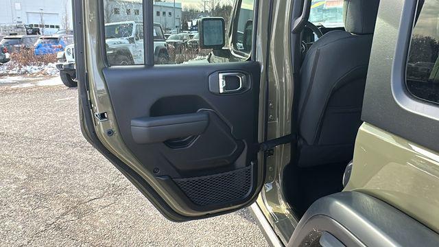 new 2026 Jeep Wrangler car, priced at $53,053