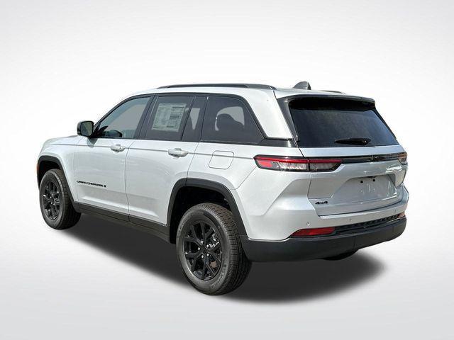 new 2025 Jeep Grand Cherokee car, priced at $39,459