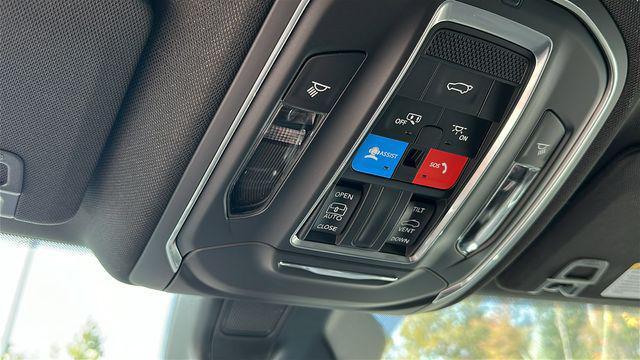 new 2025 Jeep Grand Cherokee car, priced at $39,459