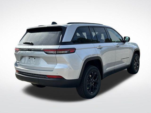 new 2025 Jeep Grand Cherokee car, priced at $39,459