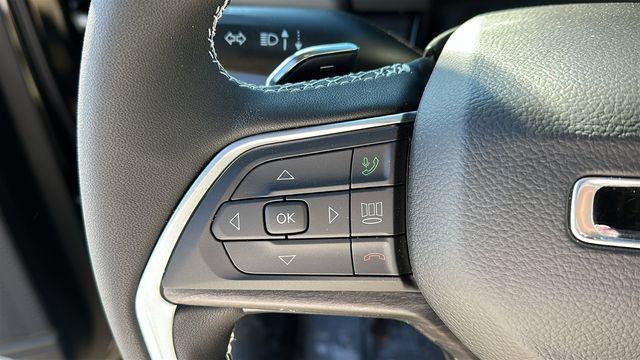 new 2026 Jeep Grand Cherokee car, priced at $46,656