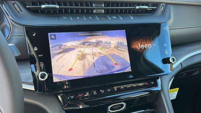 new 2026 Jeep Grand Cherokee car, priced at $46,656