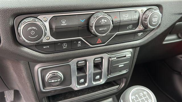 new 2026 Jeep Wrangler car, priced at $36,499