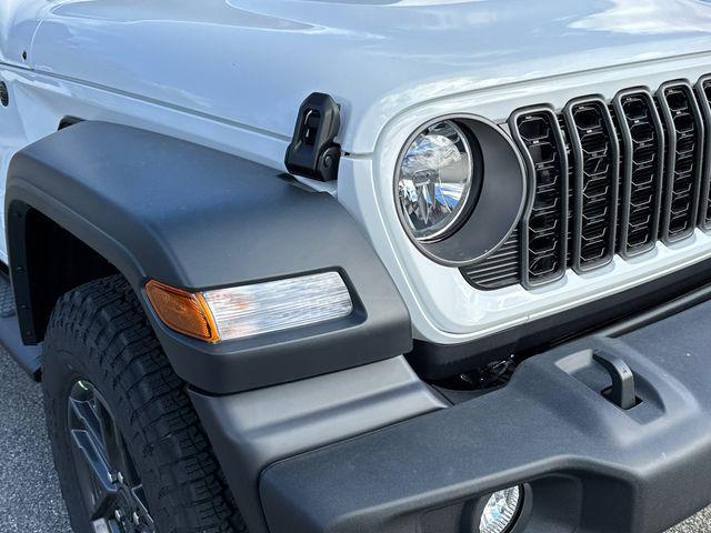 new 2026 Jeep Wrangler car, priced at $47,223