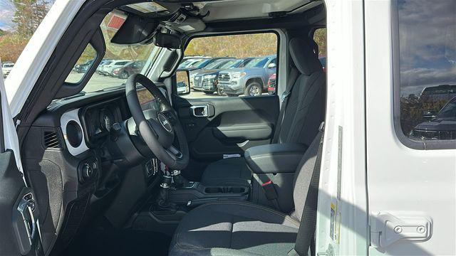 new 2026 Jeep Wrangler car, priced at $47,223