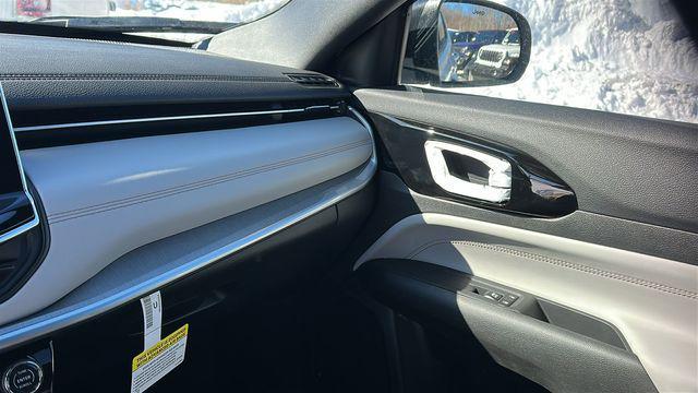 new 2026 Jeep Compass car, priced at $31,432