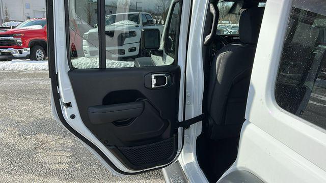 new 2026 Jeep Wrangler car, priced at $48,611