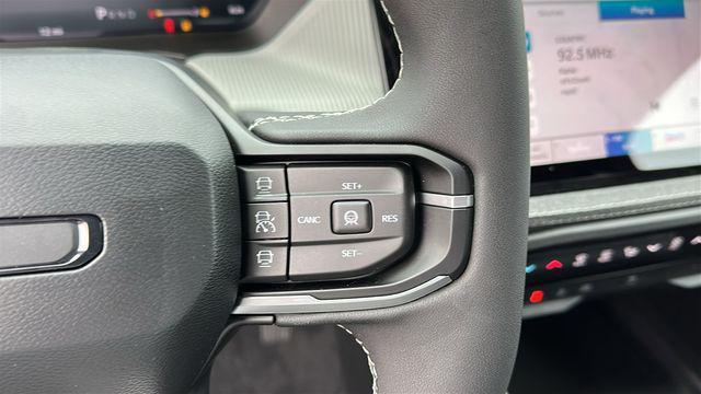 new 2026 Jeep Cherokee car, priced at $38,670