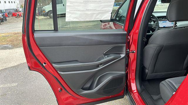 new 2026 Jeep Cherokee car, priced at $38,670