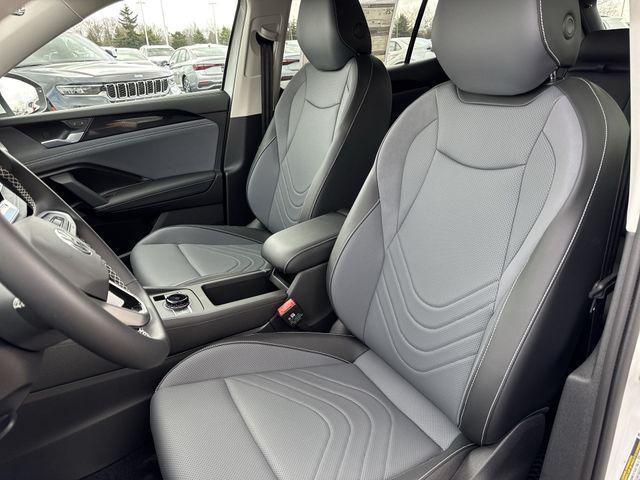 new 2026 Volkswagen Tiguan car, priced at $33,567