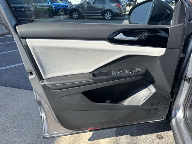 new 2025 Volkswagen Taos car, priced at $25,216