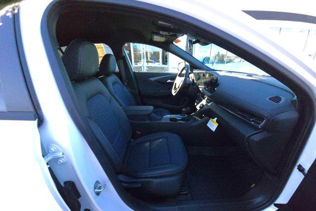 new 2026 Buick Envista car, priced at $28,203