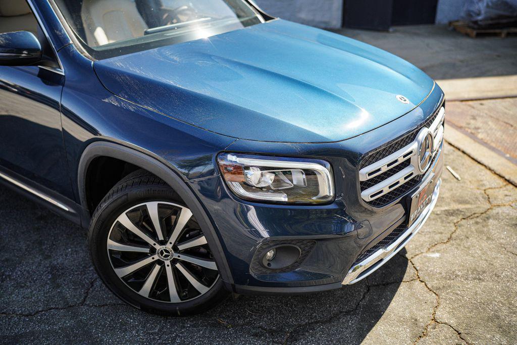 used 2022 Mercedes-Benz GLB 250 car, priced at $25,097