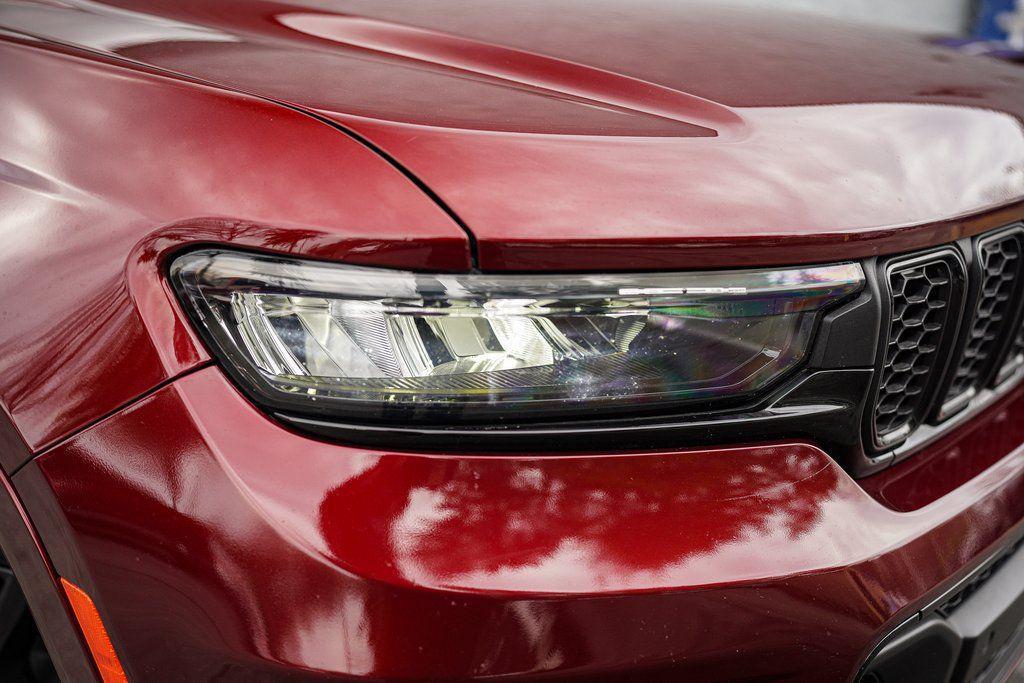 used 2024 Jeep Grand Cherokee 4xe car, priced at $33,597