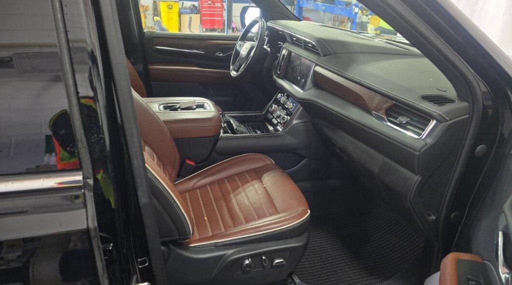 used 2023 GMC Yukon XL car, priced at $69,995