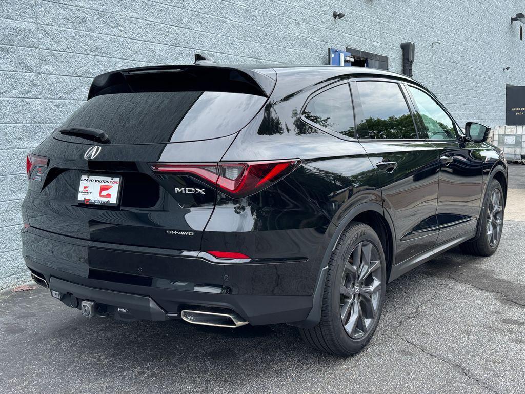 used 2024 Acura MDX car, priced at $45,395