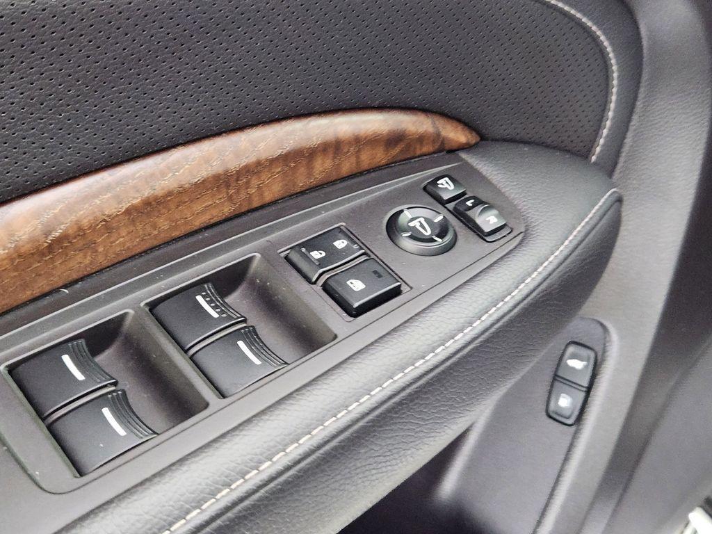 used 2020 Acura MDX car, priced at $28,047