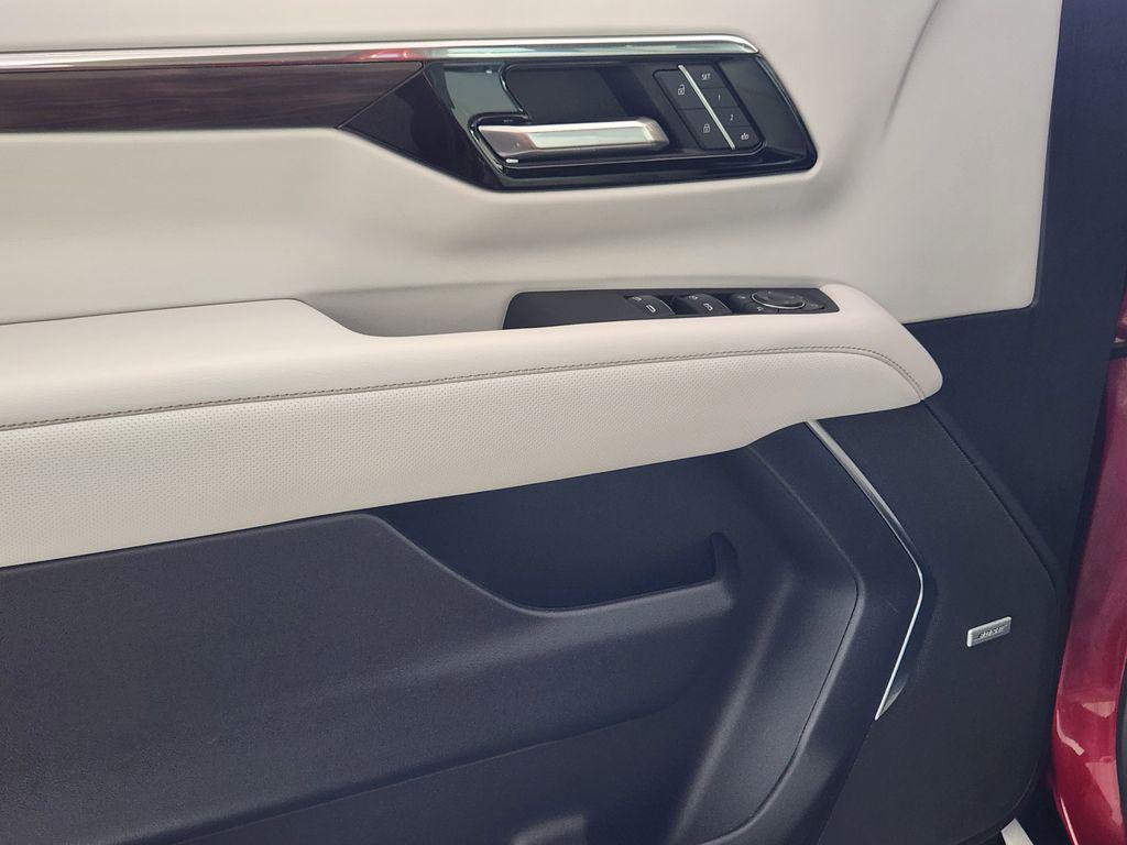 used 2025 Chevrolet Tahoe car, priced at $73,775