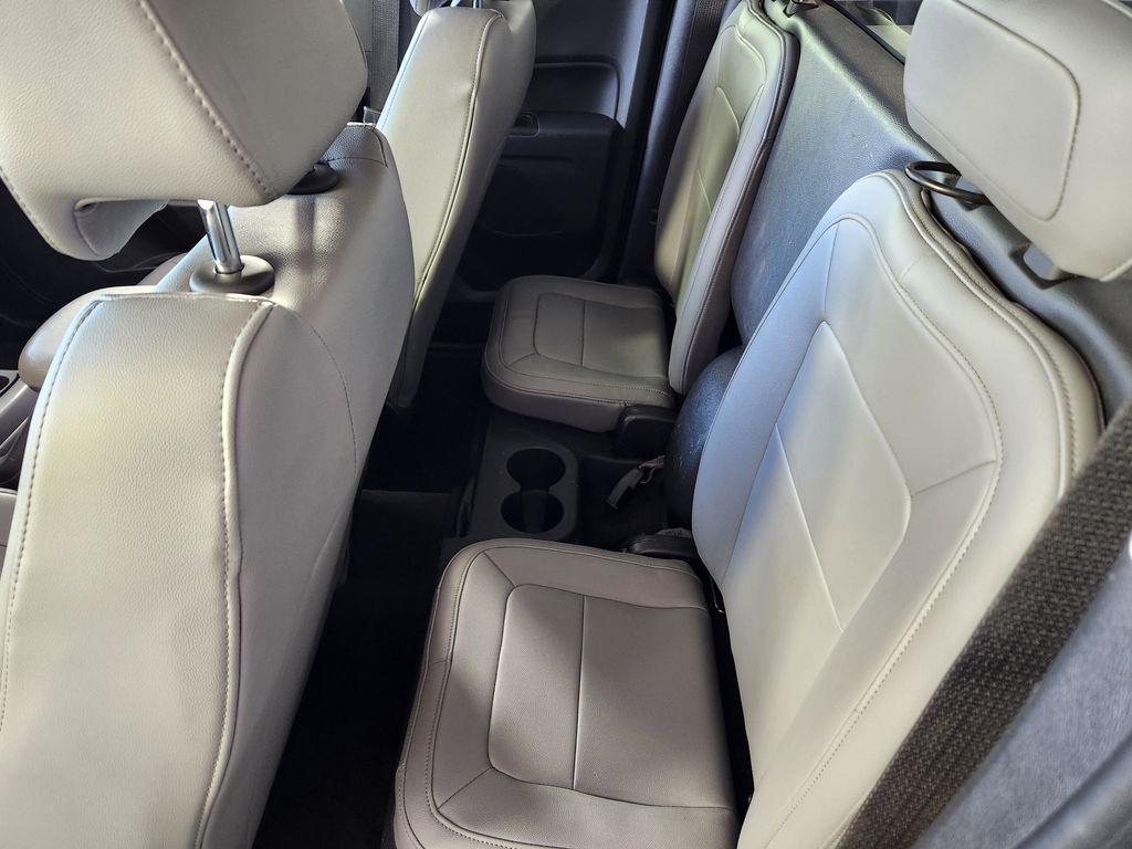 used 2015 Chevrolet Colorado car, priced at $11,817