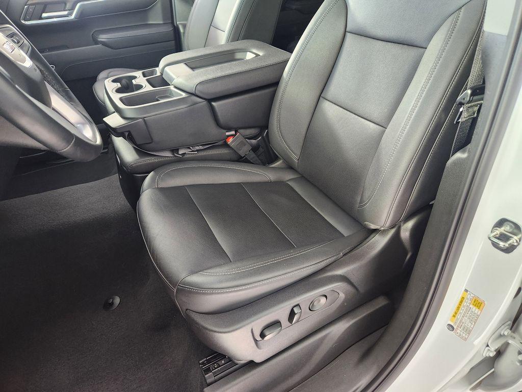 used 2024 GMC Sierra 1500 car, priced at $44,827