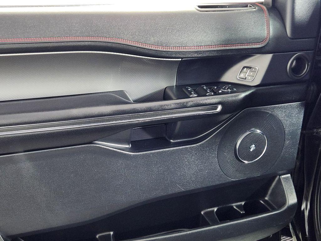 used 2019 Ford Expedition car, priced at $25,613