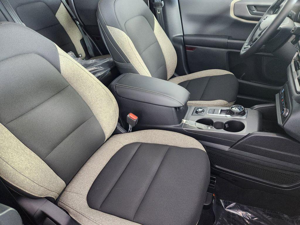 new 2025 Ford Bronco Sport car, priced at $31,197