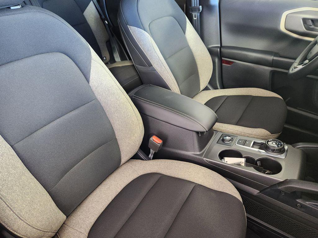 new 2025 Ford Bronco Sport car, priced at $31,945