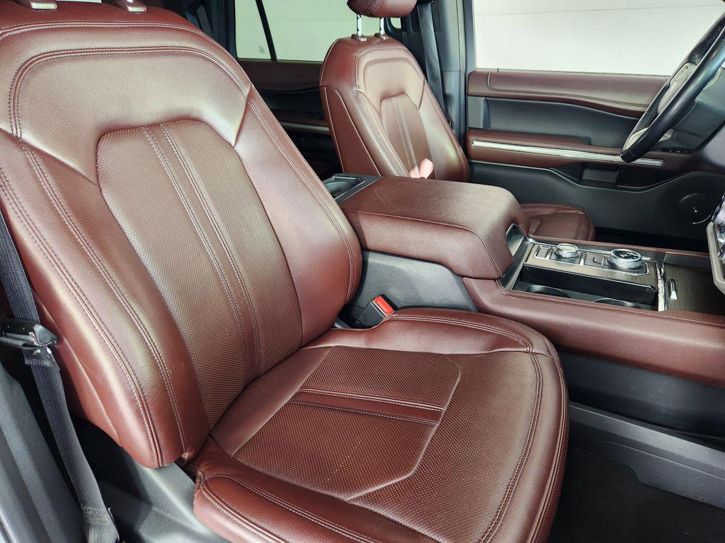 used 2023 Ford Expedition car, priced at $44,413