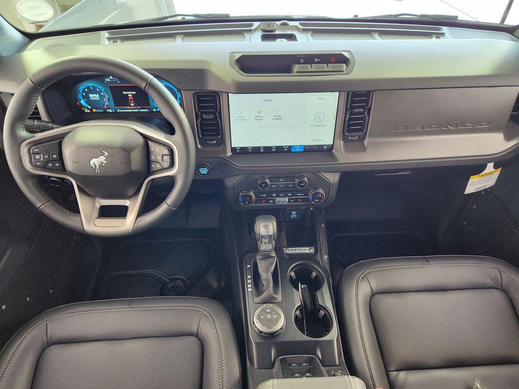 new 2025 Ford Bronco car, priced at $46,512