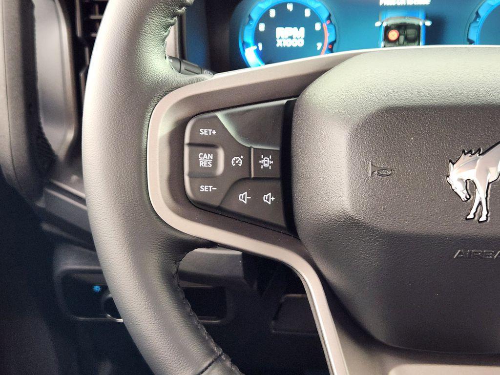 new 2025 Ford Bronco car, priced at $46,512