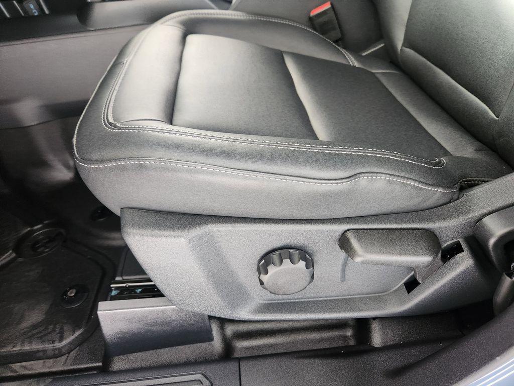 new 2025 Ford Bronco car, priced at $46,512