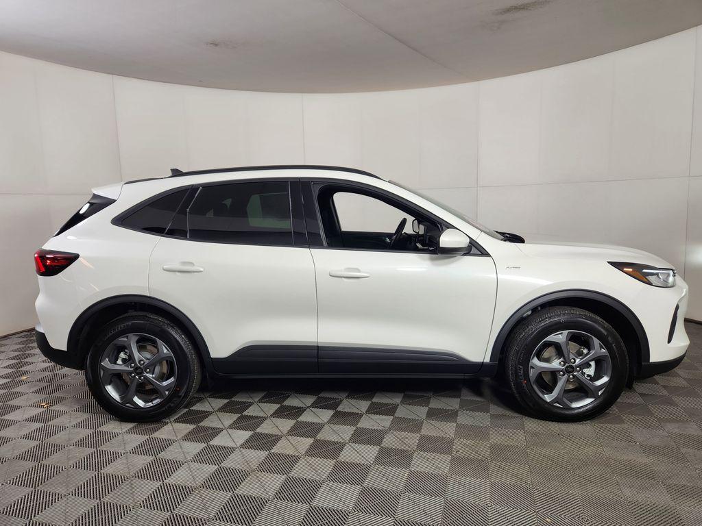 new 2026 Ford Escape car, priced at $33,428