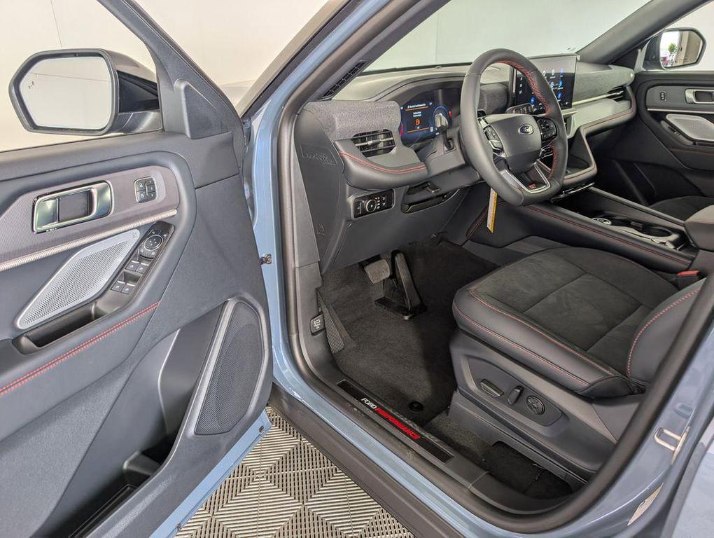new 2025 Ford Explorer car, priced at $57,909