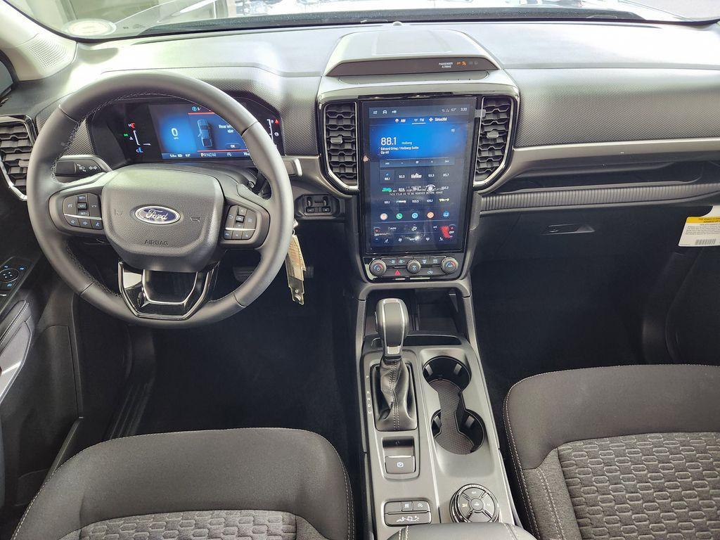 new 2025 Ford Ranger car, priced at $40,405