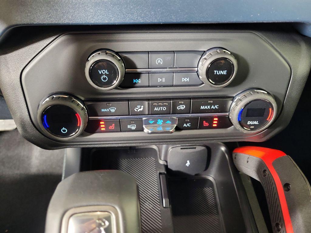 new 2025 Ford Bronco car, priced at $53,305