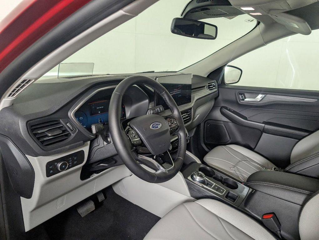 new 2025 Ford Escape PHEV car, priced at $34,577