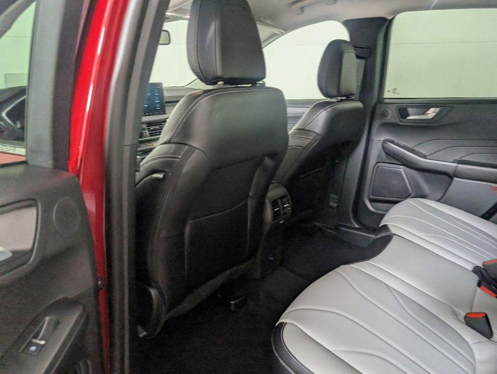 new 2025 Ford Escape PHEV car, priced at $34,577