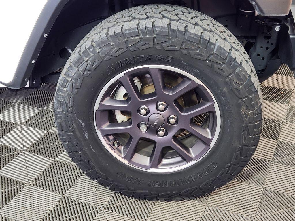 used 2021 Jeep Wrangler Unlimited car, priced at $25,330